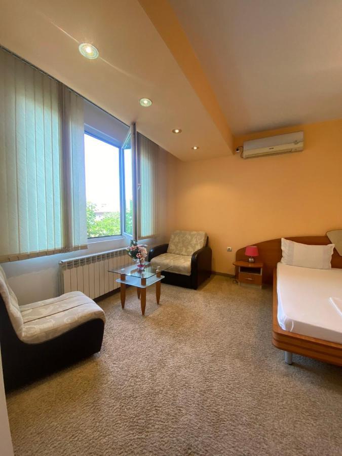 Hotel Tedi Asenovgrad Exterior foto